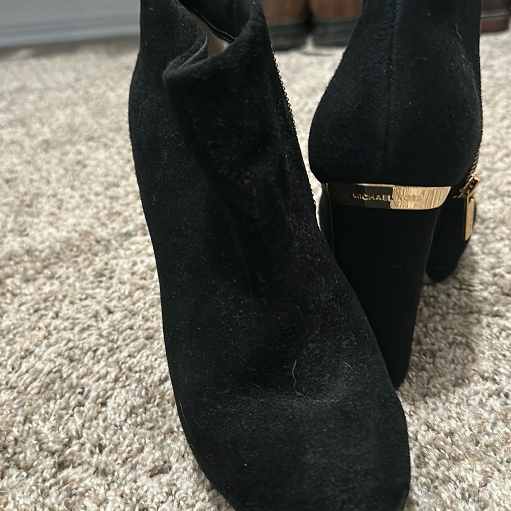 Micheal Kors Black Suede Ankle Boots